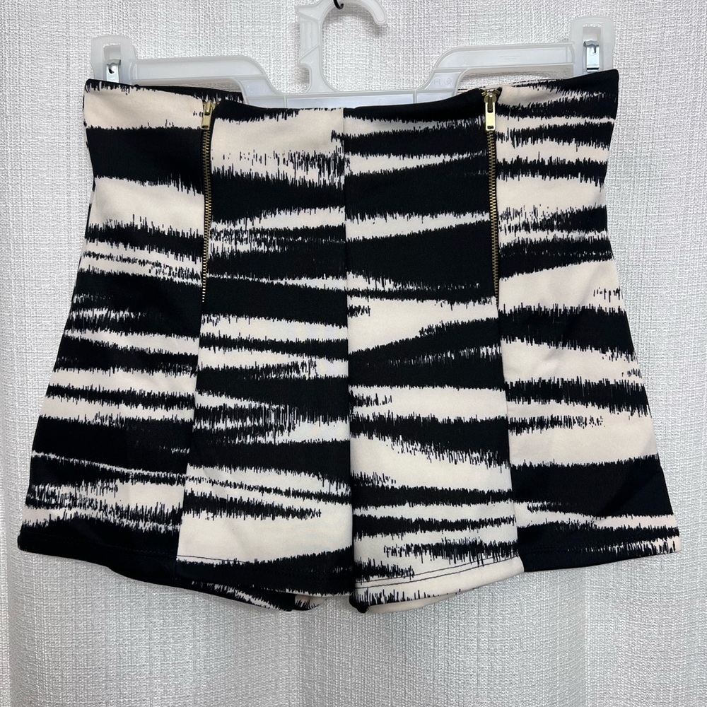 High Waisted Hot Pants